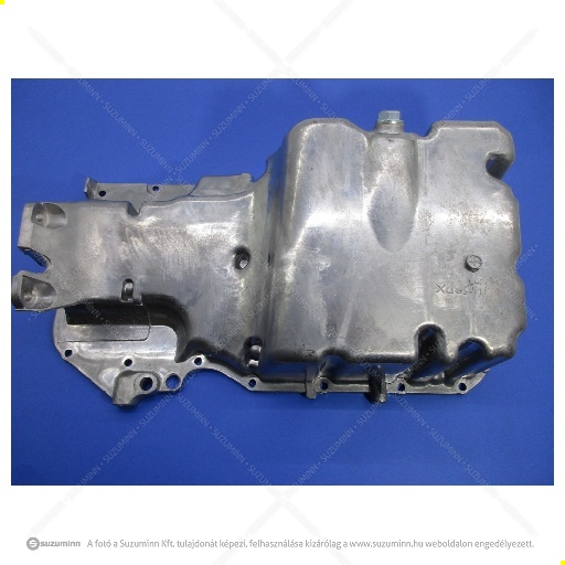 motor / olajteknő / Suzuki olajteknő 