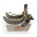 fék / hátsó fék / Suzuki Swift Seadan hátsó fékpofa